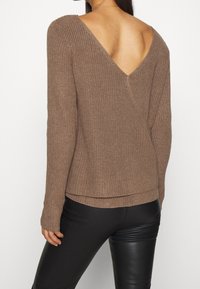 Even&Odd Jumper - light brown