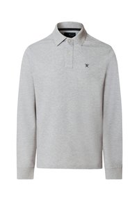 Svetlosivá polokošeľa s dlhým rukávom, dvoma gombíkmi, golierom a malým čiernym logom skrížených golfových palíc na ľavej strane hrudníka.