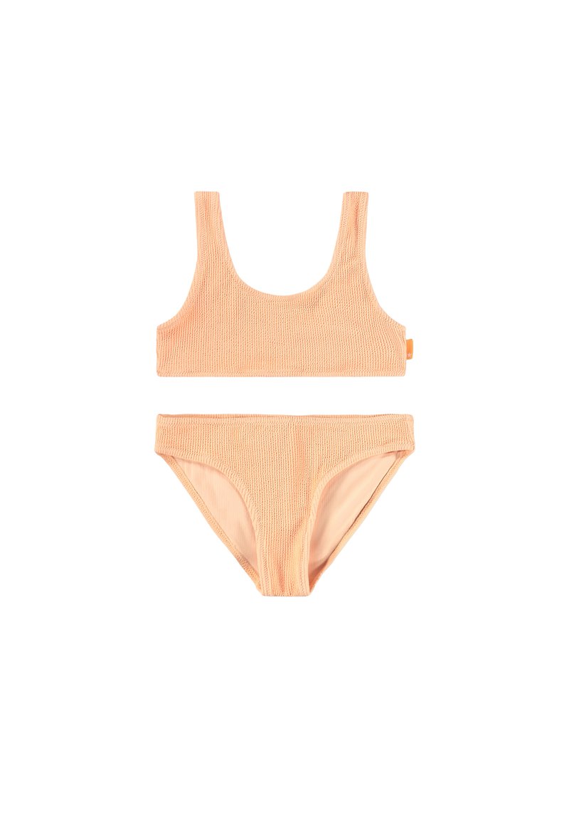 Ribbede to-dels badetøy i lys fersken, med firkantet utringning og justerbare stropper på toppen, samt matchende høy midje-bukser.