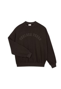 Dark brown sweatshirt with a rounded neckline, long sleeves, and ribbed cuffs. Features "CHELSEA PEERS" printed in a curved design across the front.