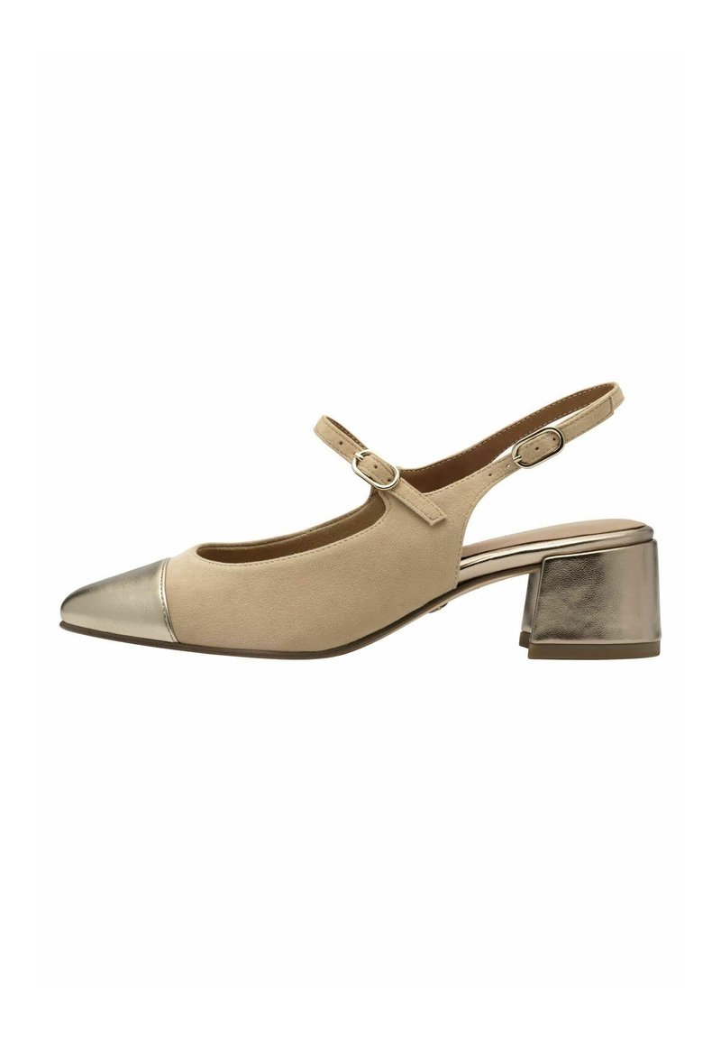 Beige textilní slingback boty s kovovou špičkou, s robustním podpatkem a nastavitelným páskem kolem kotníku.