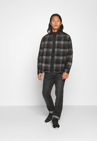 Casual Friday CFTHEO - Langærmet T-shirt - anthracite black
