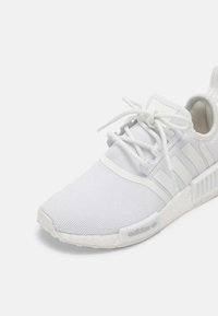 adidas Originals NMD_R1 REFINED - Sportcipő - white/grey one