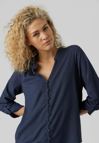 Vero Moda Camicia - navy blazer