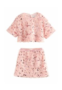 Helles Pink, besetztes Crop-Top mit kurzen Ärmeln über einem passenden Rock. Beide verfügen über ein strukturiertes, flauschiges Design und einen elastischen Bund.