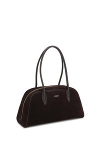 Borsa a mano in suede nero con due manici lunghi in pelle e una zip dorata. Presenta una forma arrotondata e un logo sottile sulla parte anteriore.