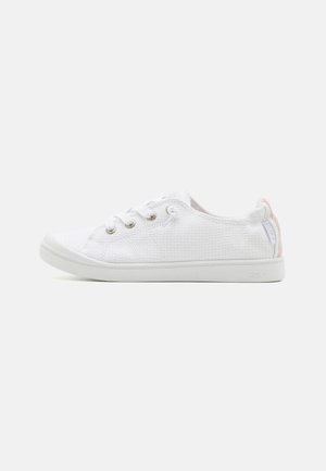 BAYSHORE PLUS - Zapatillas - white