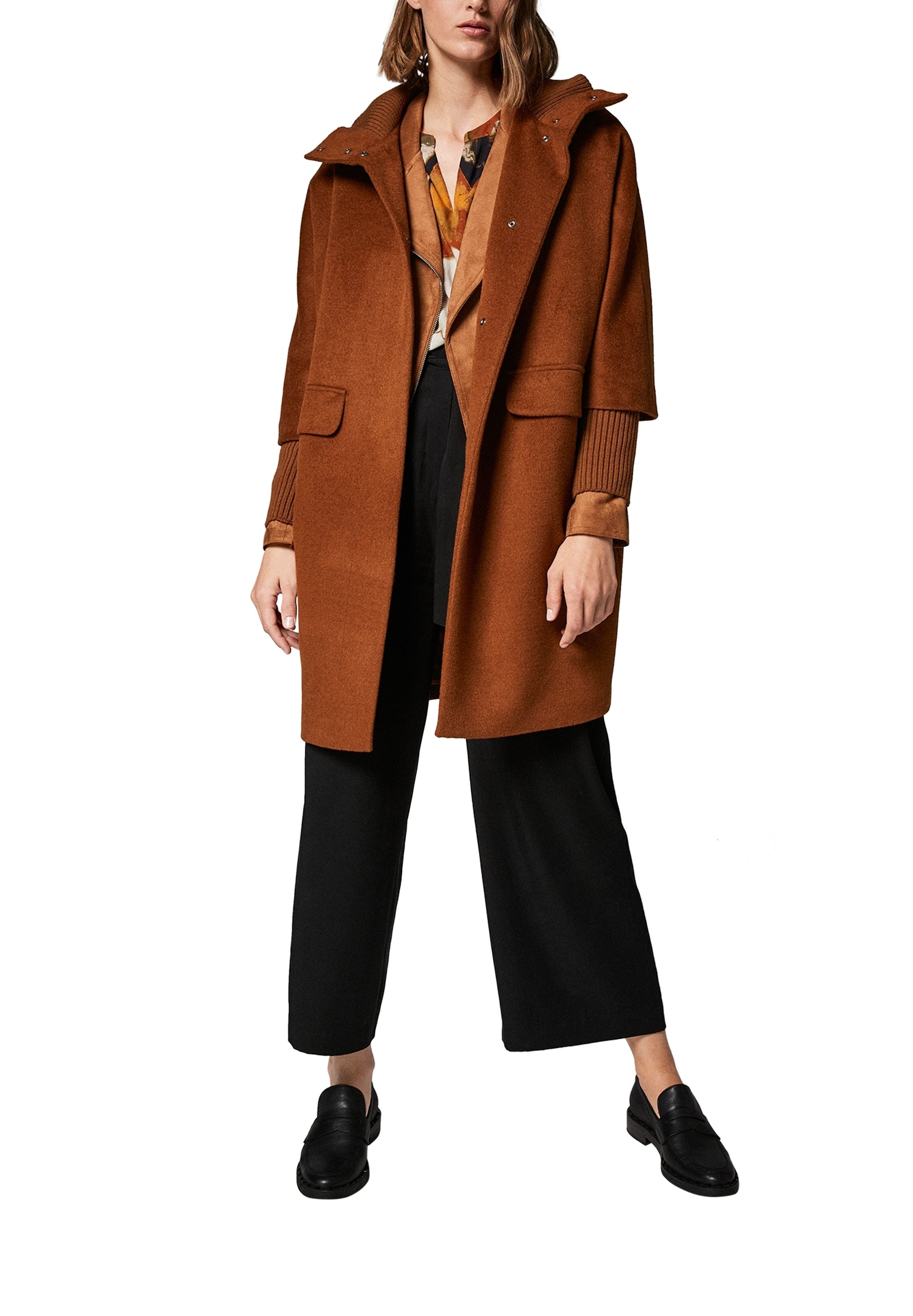 comma mantel hahnentritt