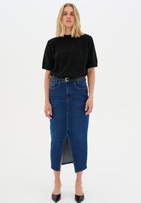 My Essential Wardrobe TAMMIE SS - T-Shirt basic - black