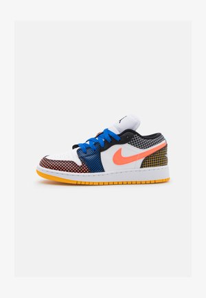 AIR 1 LOW MMD UNISEX - Chaussures de basket - white/bright mango/black/game royal/university gold/light blue fury
