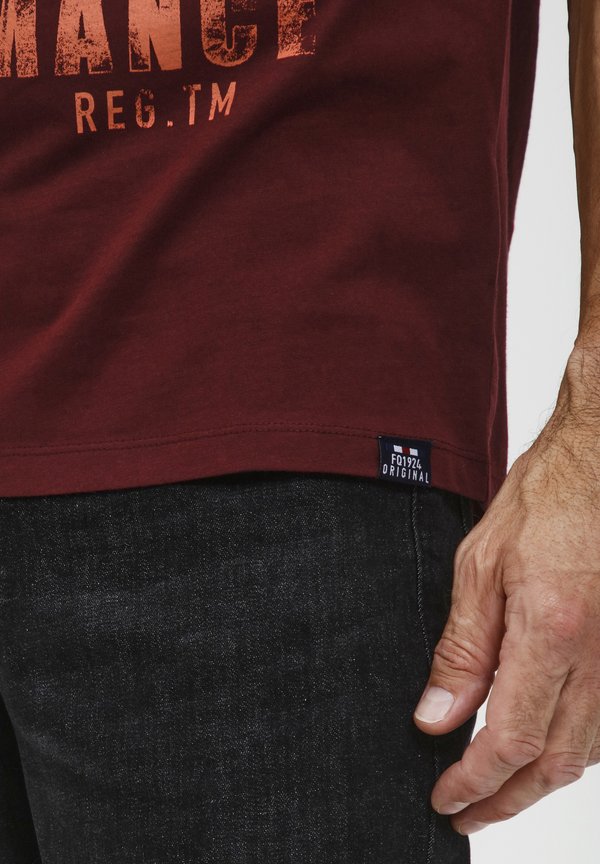 FQWerno - Print T-shirt - cabernet4
