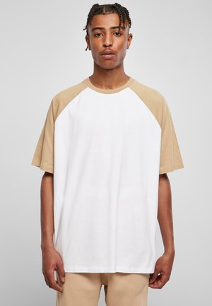 RAGLAN TEE - Majica kratkih rukava s printom - white unionbeige