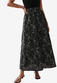 REGULAR FIT - EMBROIDERED - Maxisukňa - black white