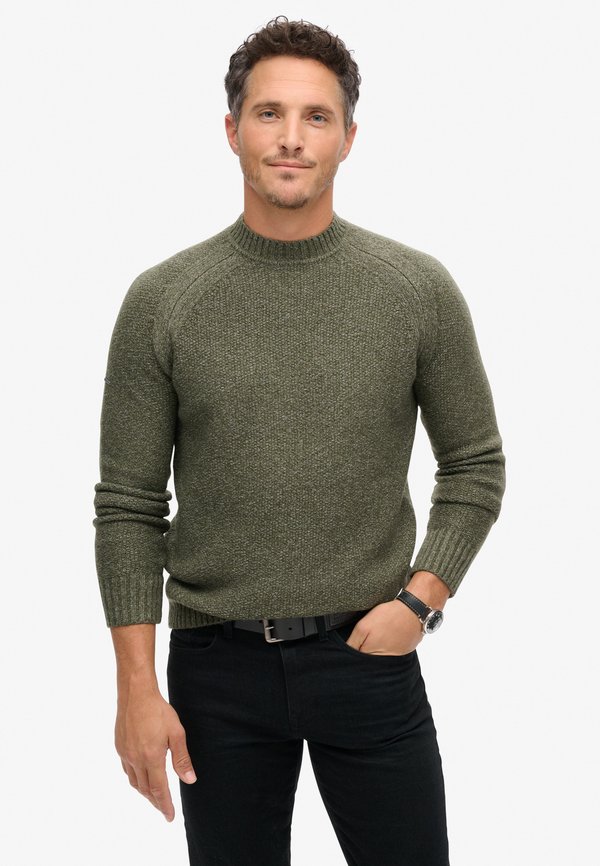 CHUNKY RAGLAN - Strickpullover
