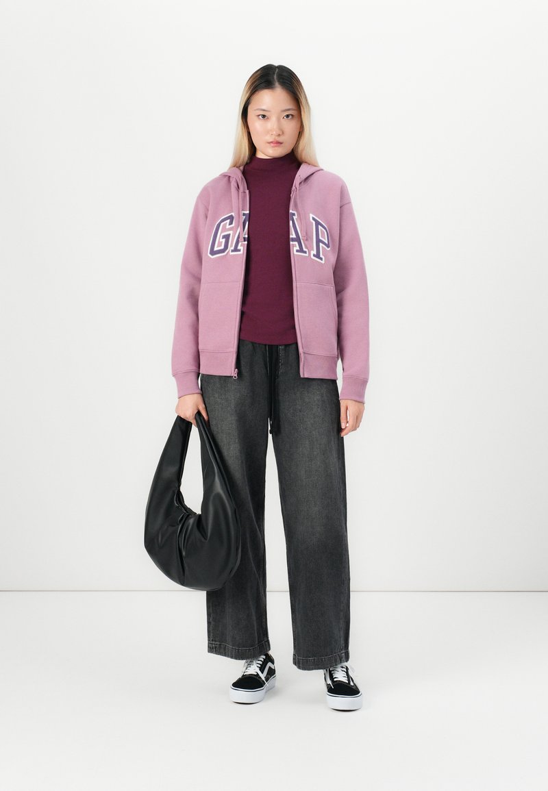 BAPE Sweat à capuche zippé Ape Head Graffiti Shark Violet Homme de la Collection - FW23 - FR