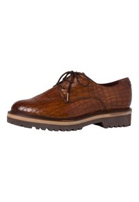 Scarpe oxford da uomo in pelle marrone con texture coccodrillo, punta tonda, lacci e suola in gomma texturizzata a contrasto.