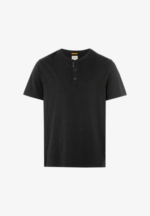 Schwarzes T-Shirt mit kurzen Ärmeln und Rundhalsausschnitt, zwei Druckknöpfen und subtiler Textur. Enthält ein kleines Logo auf der linken Seite.