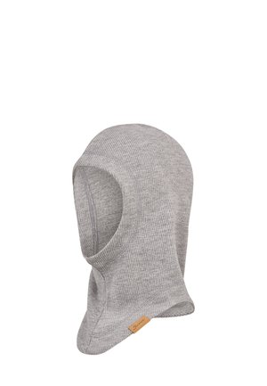 Graue gestrickte Balaclava mit gerippter Textur, taillierter Form und einer Öffnung für das Gesicht. Verfügt über ein kleines Lederetikett am unteren Rand.