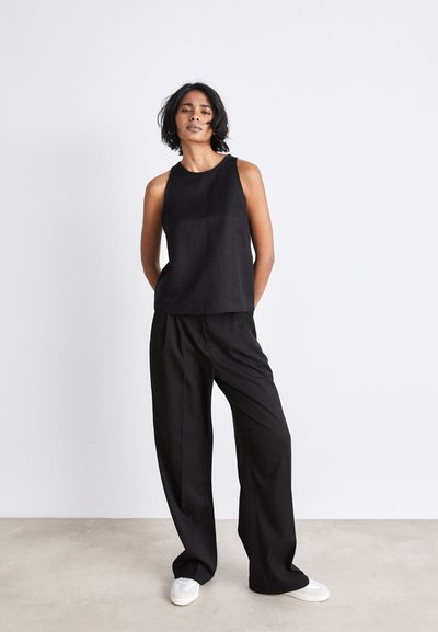 IVY OAK TAILOR SUE - Topp - black