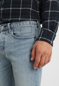 Levi's® Džíny Slim Fit - blue denim