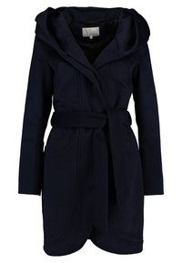 Cappotto blu navy con cappuccio, vita con cintura, due tasche anteriori e orlo curvo. Realizzato in tessuto morbido e strutturato con cuciture dettagliate.
