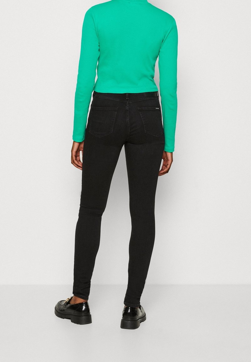 Marc O'Polo DENIM Vaqueros pitillo - black denim