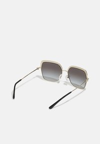 Michael Kors GREENPOINT - Aurinkolasit - light gold-coloured/black