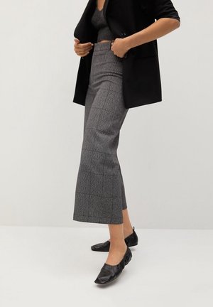 Shorts - grey