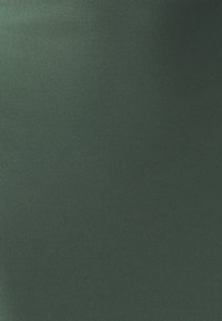 Non selezionato, dark olive