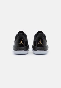 Jordan JORDAN ONE TAKE 4 czarny