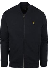 Chaqueta bomber de color navy con cremallera, hecha de una mezcla de algodón, que cuenta con un cuello y puños acanalados, un pequeño logo amarillo en el lado izquierdo del pecho y bolsillos laterales.