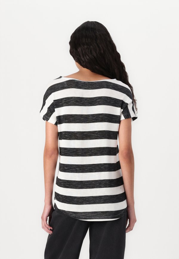 VMWIDE STRIPE  - Print T-shirt4