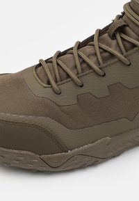 Magnum Boots ULTIMA 6.0 WP - Stivaletti stringati - ranger green