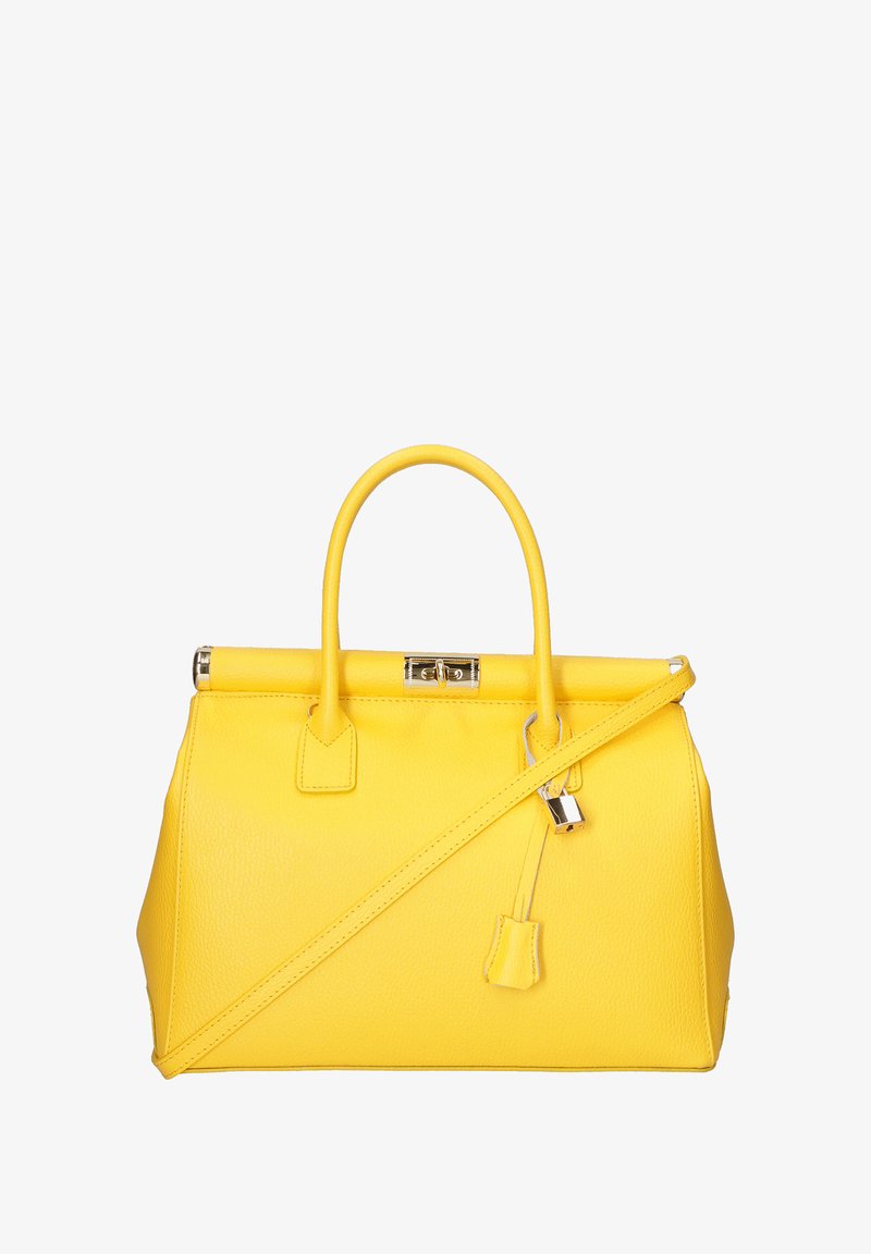 Geel leren handtas met een gestructureerde vorm, dubbele handvatten aan de bovenkant, een verstelbare schouderband en een zilverkleurige sluiting.