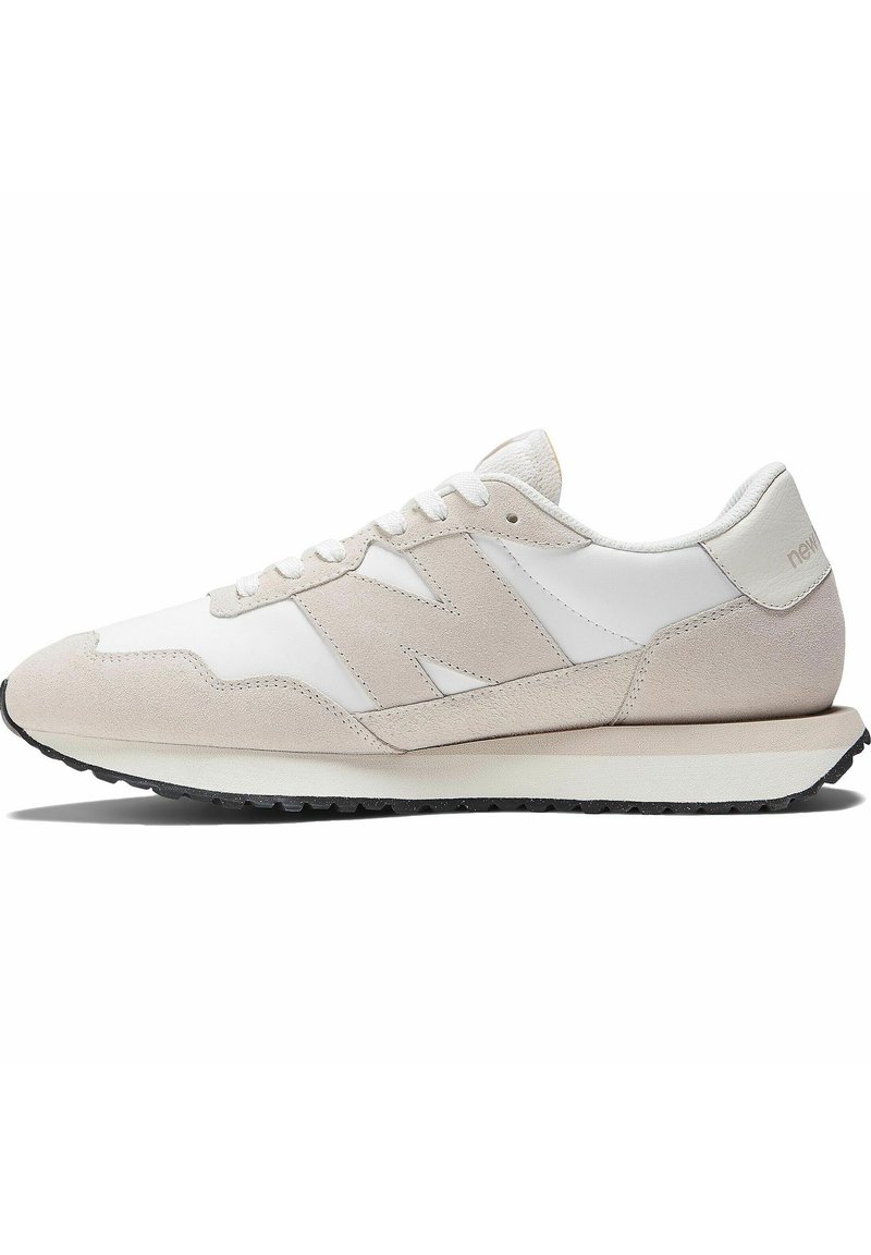 New Balance Tenisky - beige