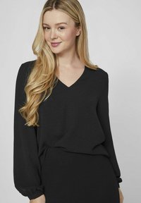 VILA MIT V-AUSSCHNITT - Långärmad tröja - black beauty