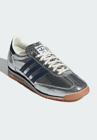 adidas Originals SL 72 OG Sportcipő silver met collegiate navy