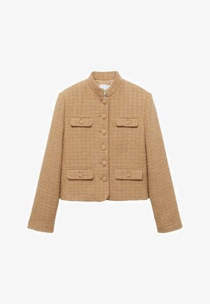 Tekstura, svijetlosmeđa skraćena jakna s dugim rukavima, okruglim ovratnikom i prednjim džepovima; sadrži kopčanje na dugmad i dizajn od tkanine.