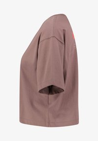 Vybráno, plum eclipse