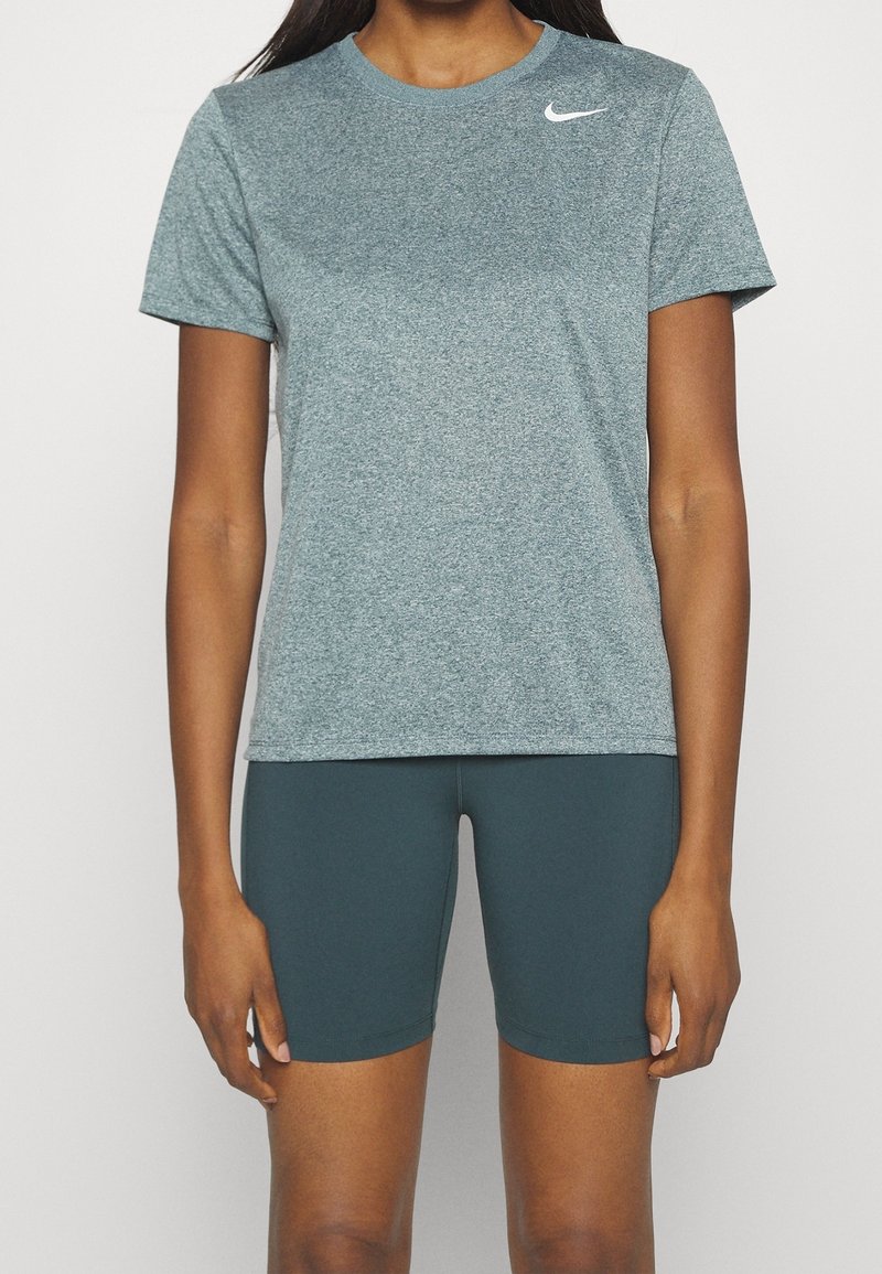 Nike Performance T-shirt till träning - dark green