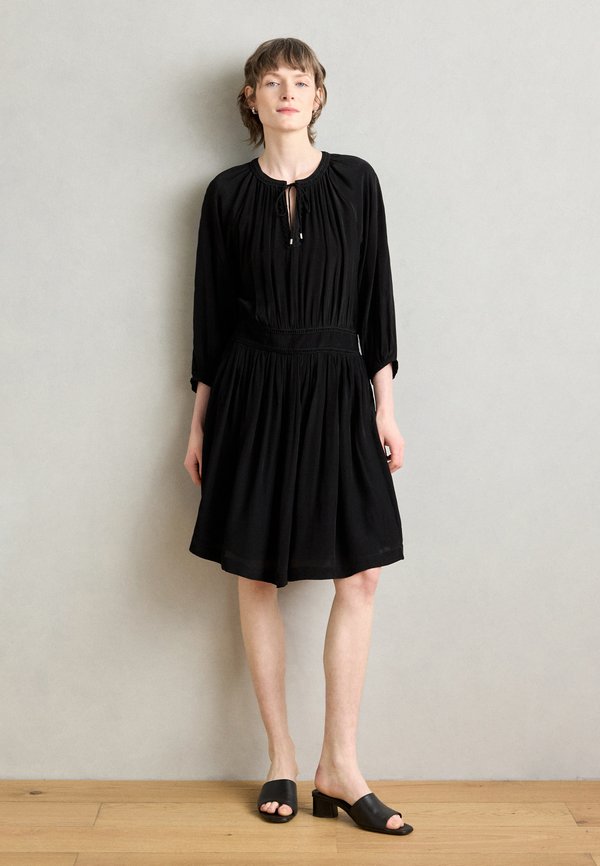 DRESS - Freizeitkleid