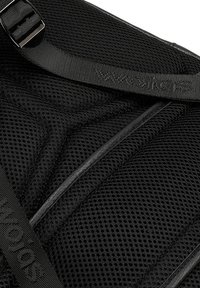 Wojas Malý batoh  - czarny