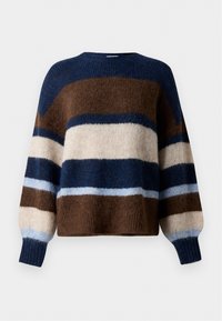 Pull en tricot avec des rayures horizontales marron, crème, marine et bleu clair. Tissu doux et texturé avec un col rond et des manches ballon.