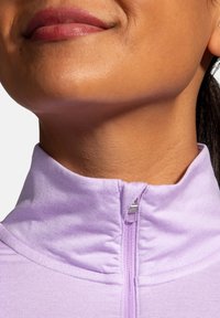 Brooks DASH 1/2 ZIP 2.0 - Pikkade varrukatega topp - htr purple