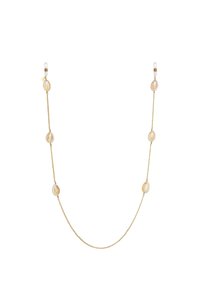 Collana d'oro con cinque perle allungate e trasparenti. Ogni perla è leggera, con diverse sfumature di pesca e crema. Texture liscia in tutto.