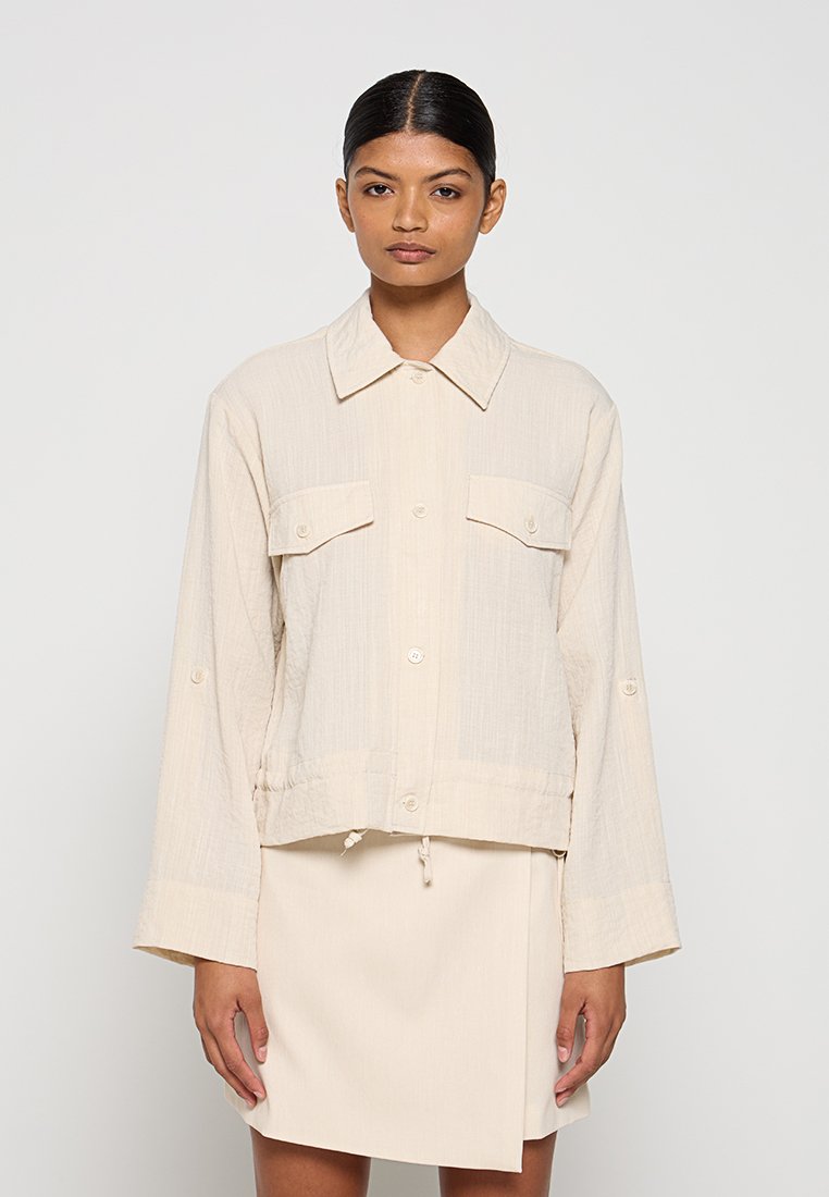 Vero Moda Lichte jas beige