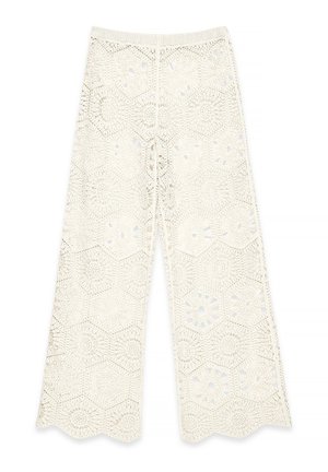 Krošeto plačiai kelnės off-white spalvos, su šešiakampėmis išpjovomis ir gėlių raštais, su banguotu pakraščiu ir elastine juosta.