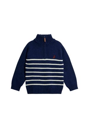 Navyblauem Strickpullover mit weißen horizontalen Streifen, Viertel-Reißverschluss und geripptem Kragen, gerippten Bündchen und kleinem roten Segelboot-Logo auf der Brust.