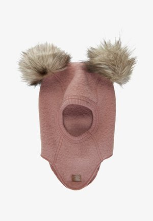 Rosa Fleece-Mütze mit Kunstpelz-Pompons oben, rundem Gesichtsausschnitt und geripptem Saum. Verfügt über ein gesticktes Design und ein Etikett am unteren Rand.