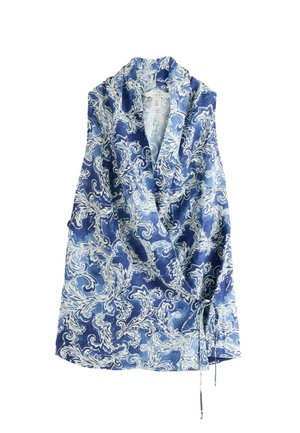 BHOEM, SCARF PRINT DRAPED V-NECK WAIST TIE TOP - Blouse - blue